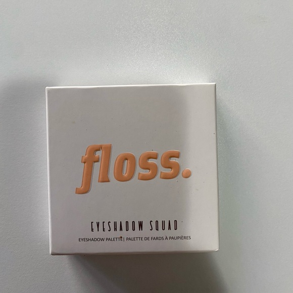 Floss Brand New “ Just Peachy” Eyeshadow Palette - Picture 2 of 7